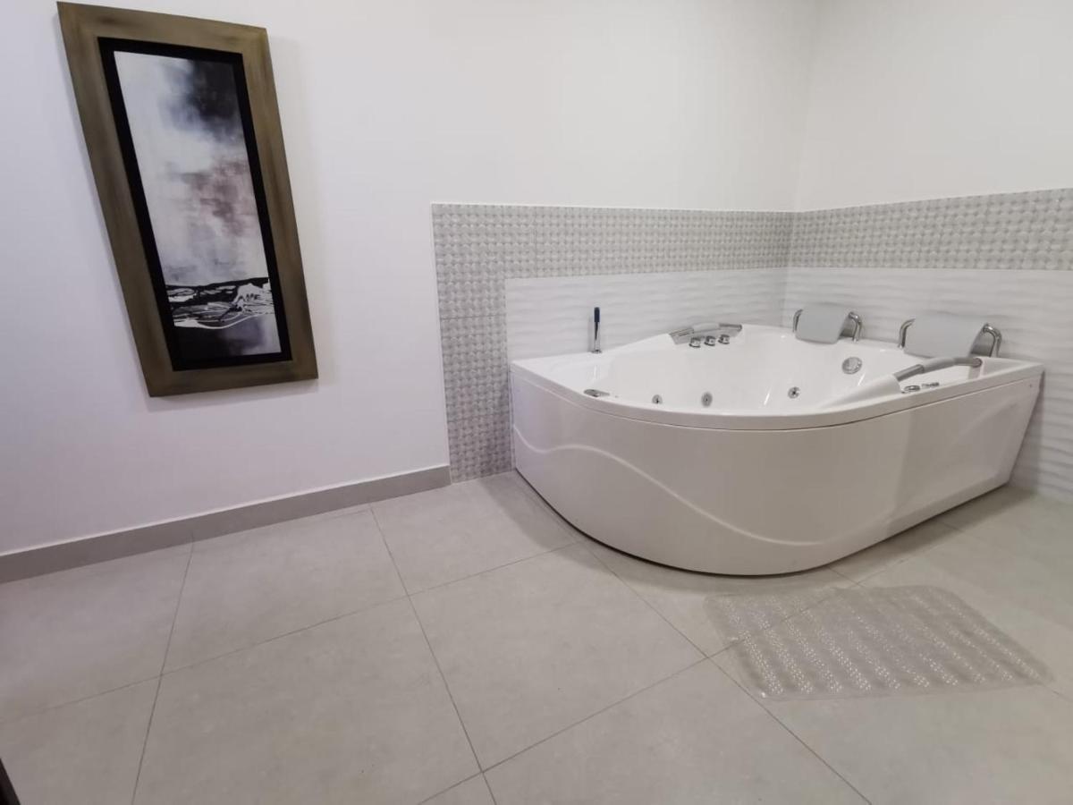 Hotel Torre del Prado Barranquilla  Esterno foto